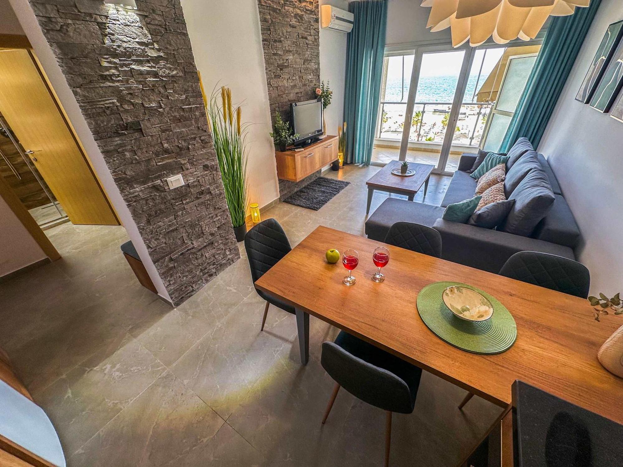 Appartement 1 Bedroom 1330