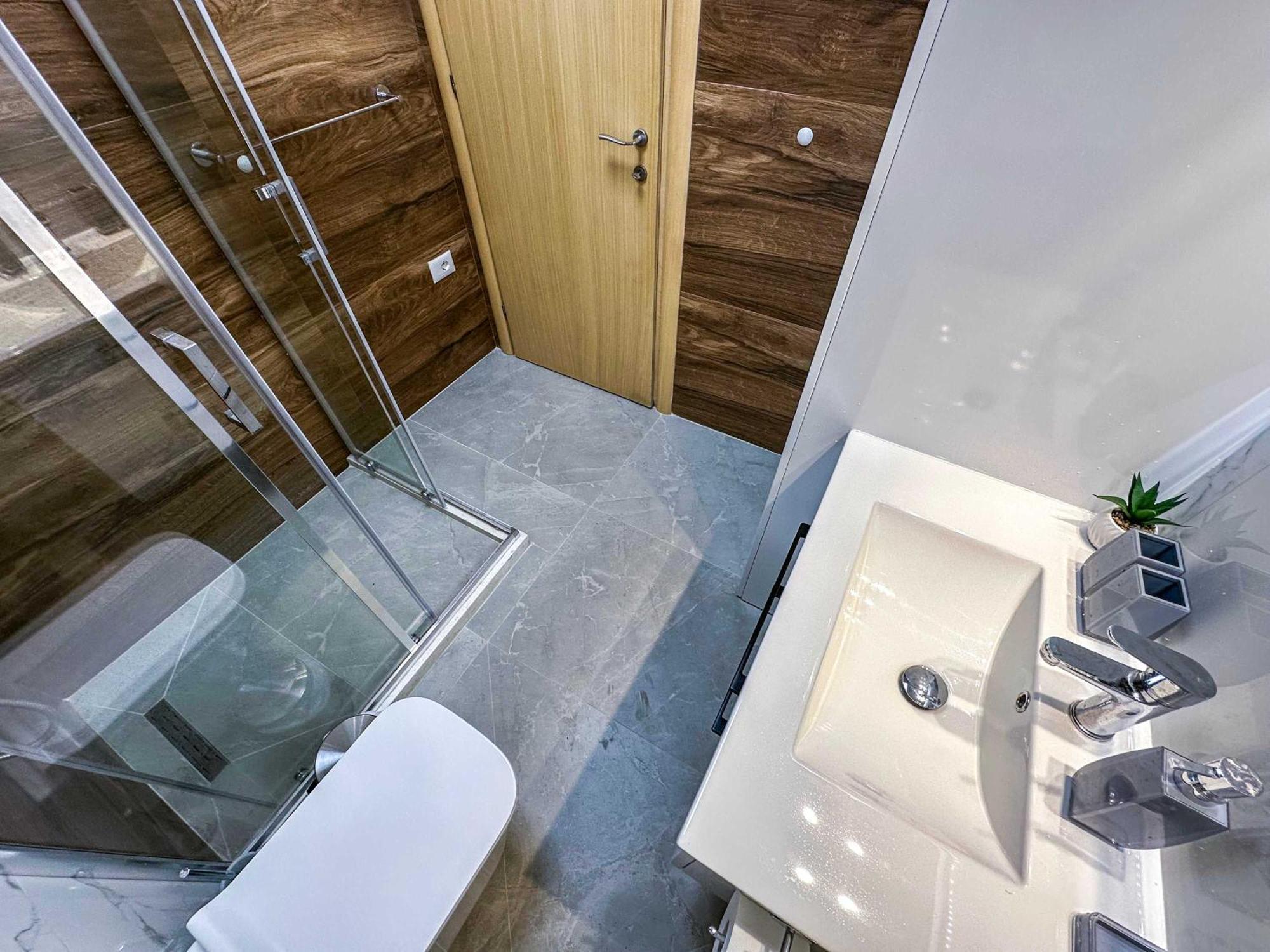 1 Bedroom 1330 Appartement *